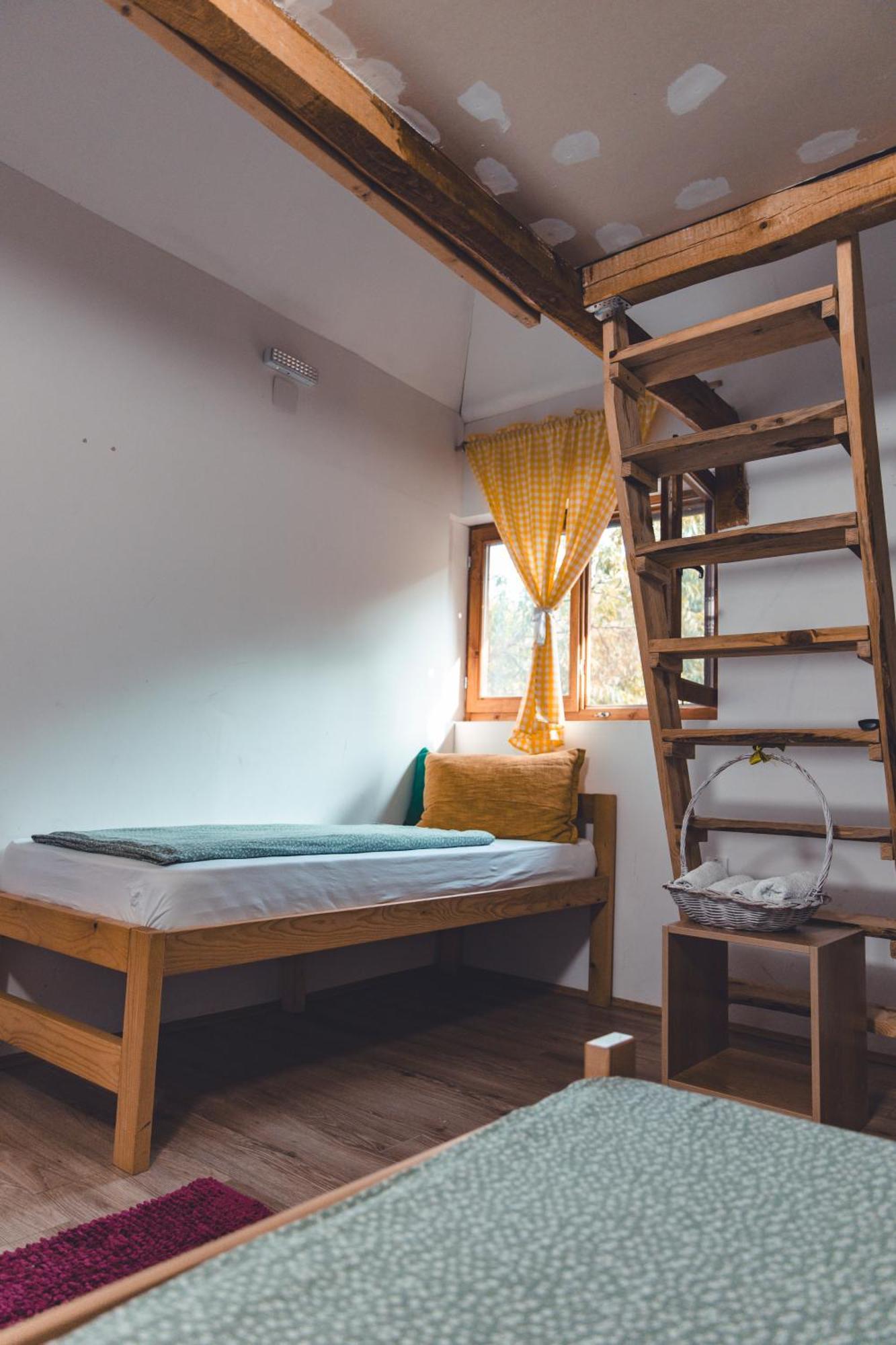 Konak Dobri Potok Krupanj Esterno foto